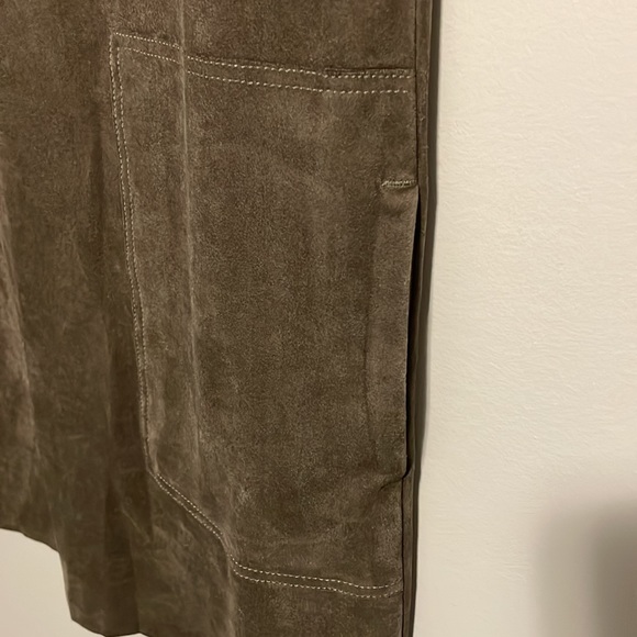 Faux suede shift dress - Picture 3 of 6